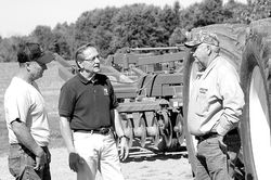 Hank Vaupel & Farmers.jpg