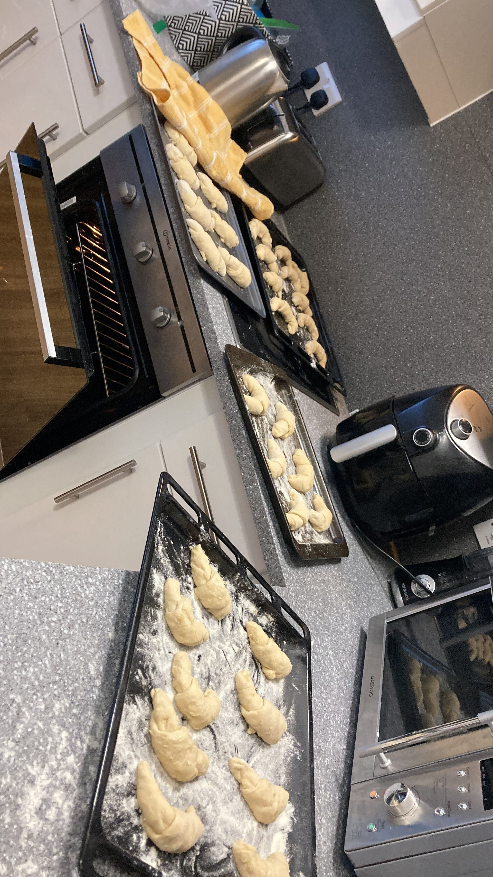 Rolls!