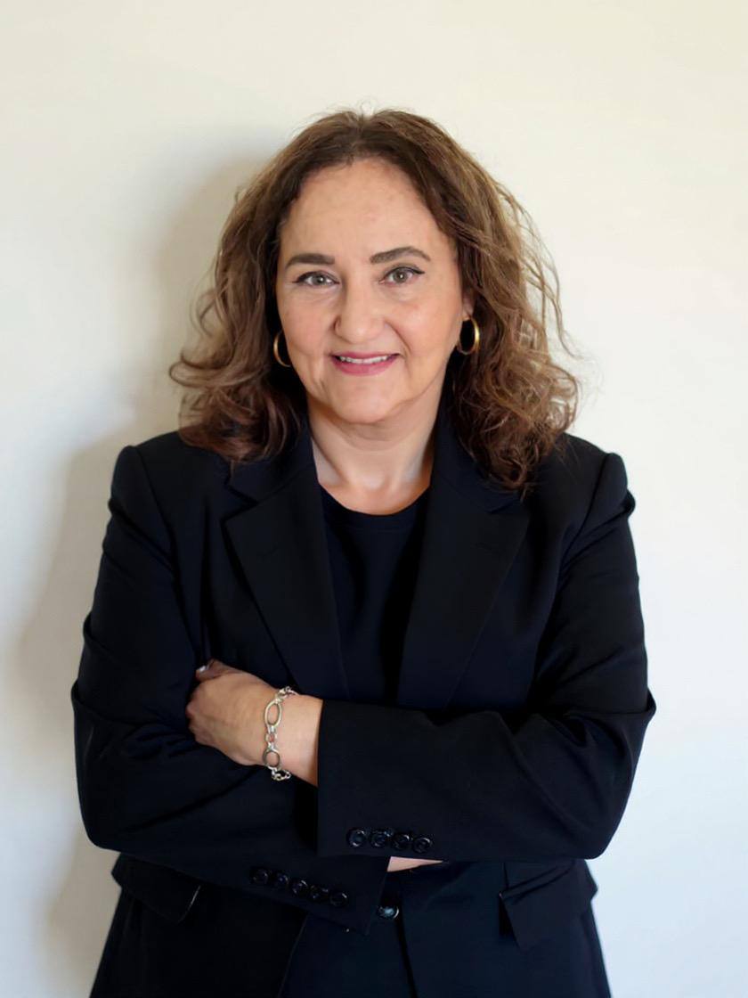 Alely Medrano, Licensed Medicare Broker providing expert 2026/2027 guidance