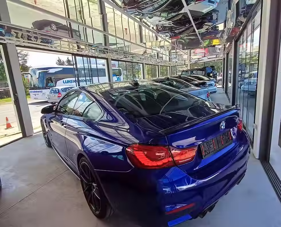 Thumbnail: BMW M4 CS 2018/10 Benzin 3.0 44.000km