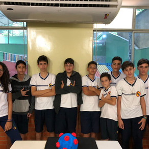 Química: 9º ano apresentou a evolução dos modelos atômicos.