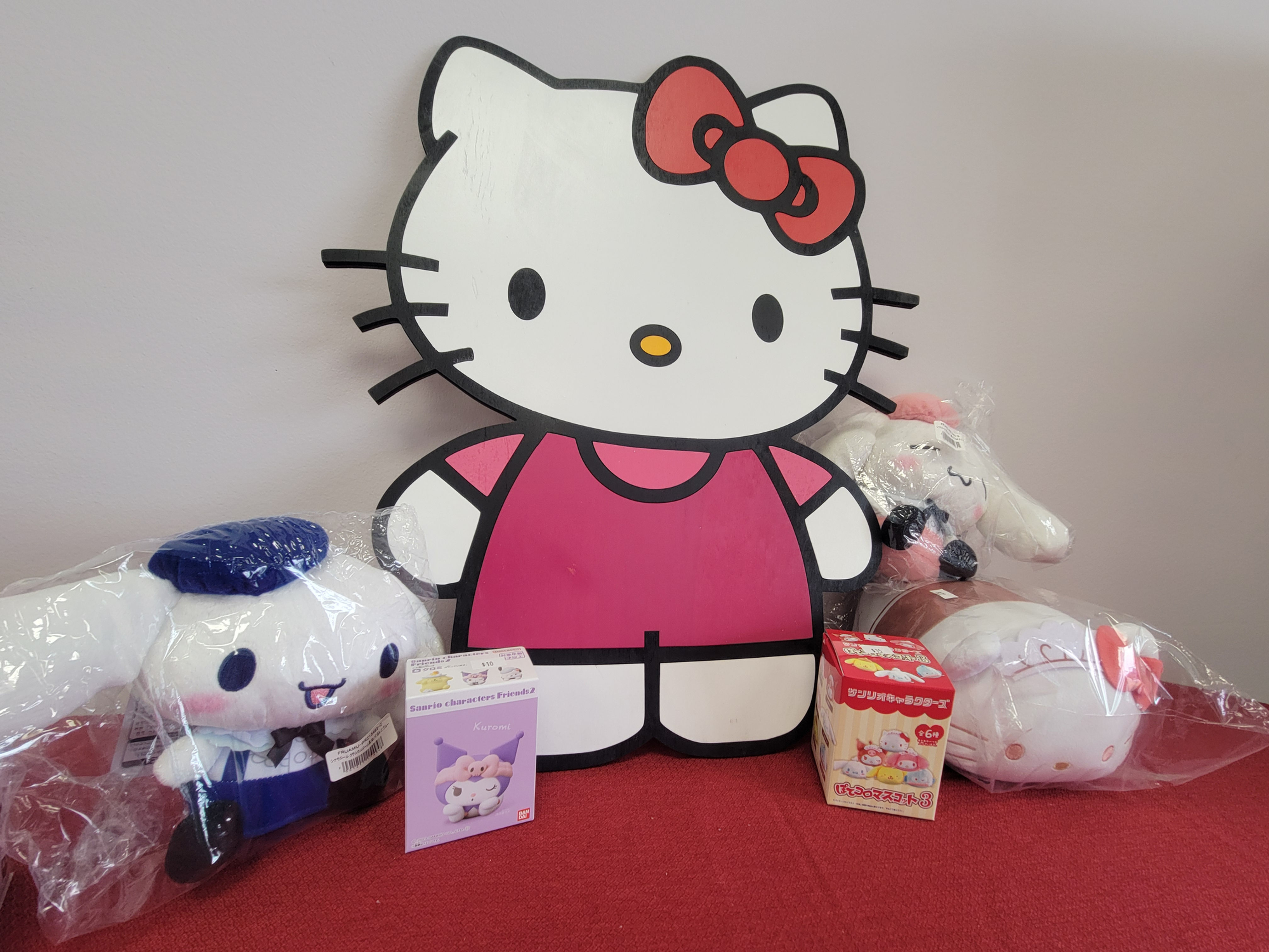 Traditional Hello Kitty Bow Wall Art