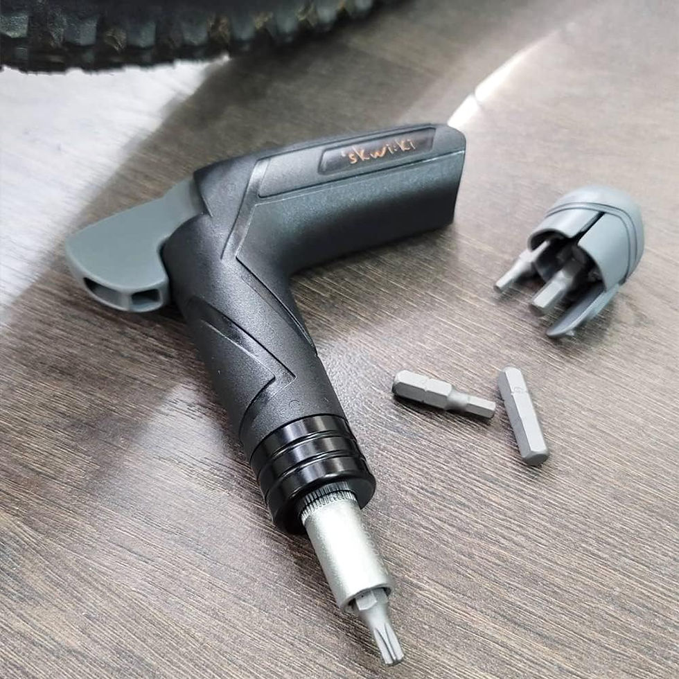 ADJUSTABLE WRENCH