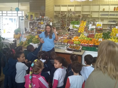 Jardim A - Professora Milene
Visita ao Mercado Municipal