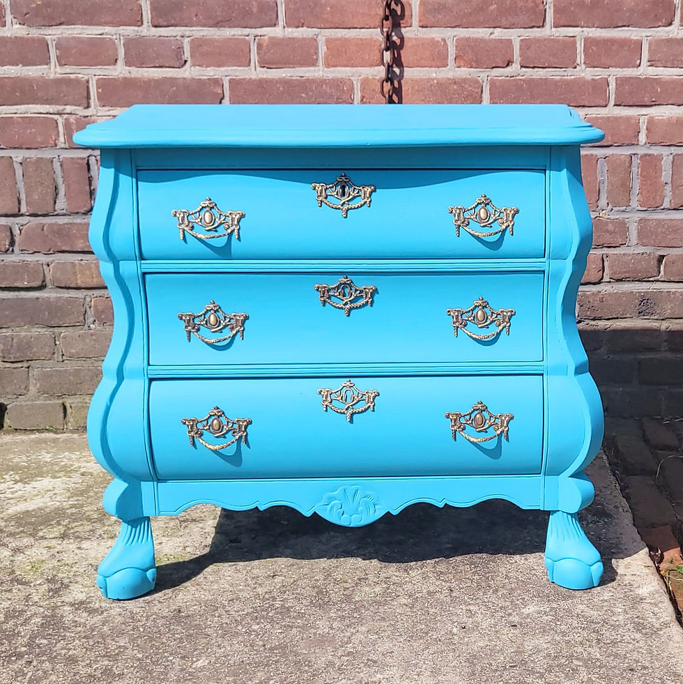 Thumbnail: Vintage Paint Old Turquoise