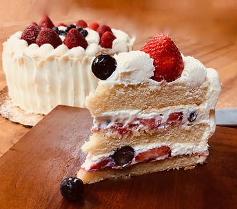 Chantily Cake