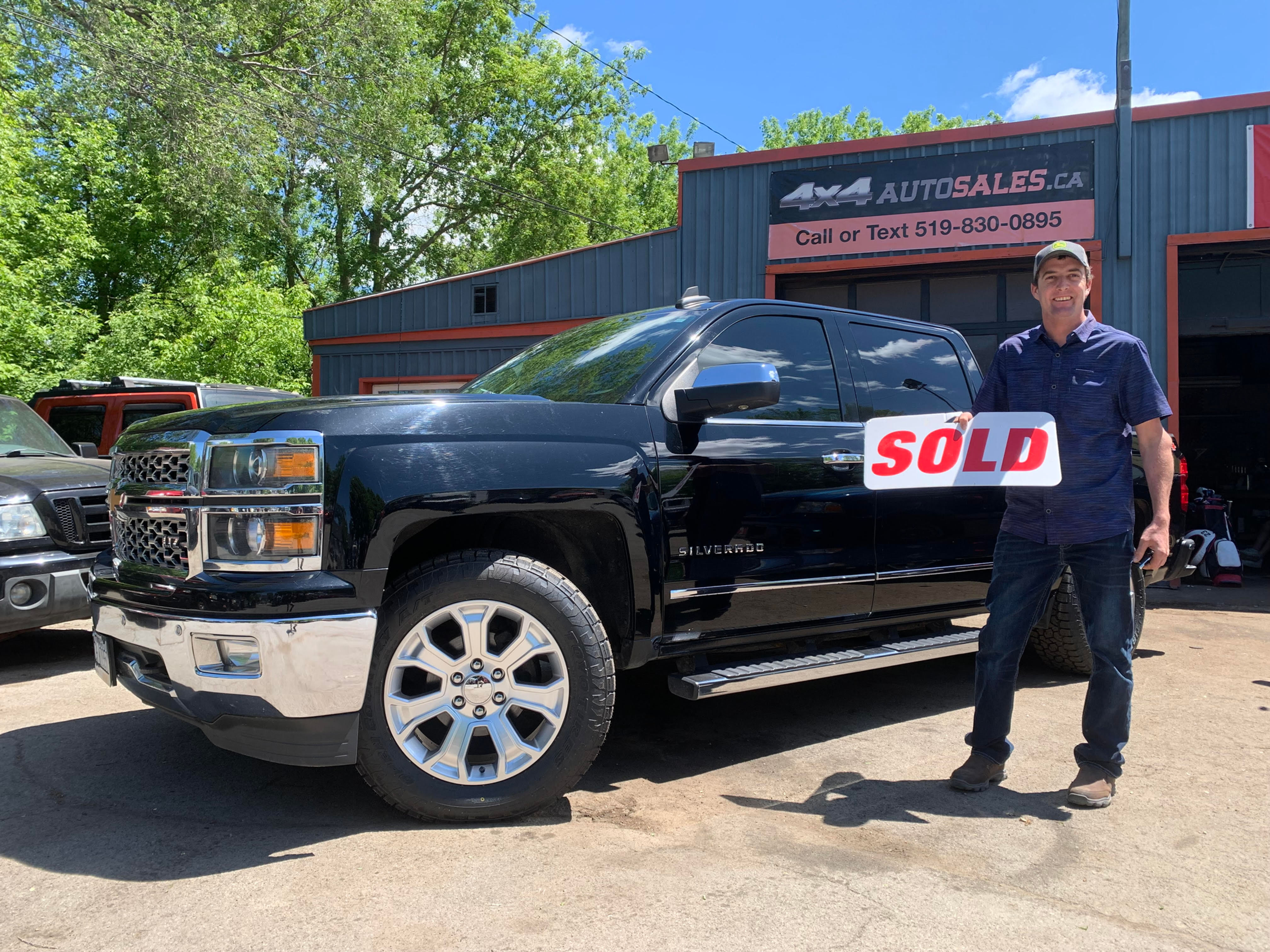 2015 CHEVROLET SILVERADO LTZ LOW KMS