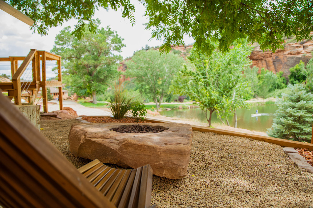 Desert Glamping Tent Resort Kanab,UT Cave Lakes Canyon Ranch