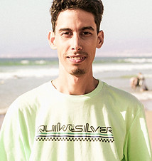 Radi, Photograph & Reception Manager