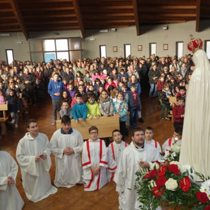 La statua della Madonna di Fatima a Venaria Reale (TO)