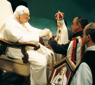 Sedici anni di fedeltà alla Santa Sede