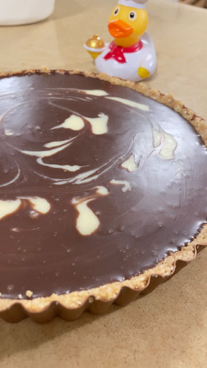 בואו נעשה פאי שוקולד משלושה מרכיבים בלבד