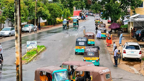 Cars on a main road in Nigeria