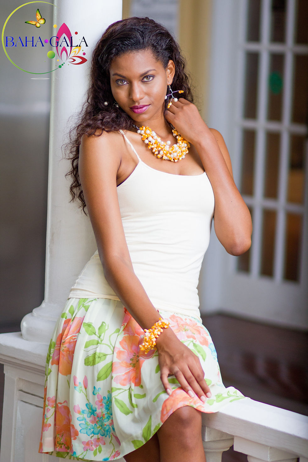 Thumbnail: Canary Yellow & White Swirl Mother Of Pearl Nuggets Necklace & Earring Set.