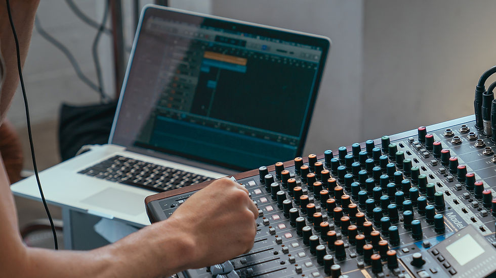 Miniatura: Tascam Model 16:Hybrid 14Channel Mixer Multitrack Recorder+USB Audio Interface