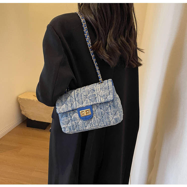 Thumbnail: Lions Blue Denim Embroidered BC Shoulder Bag 