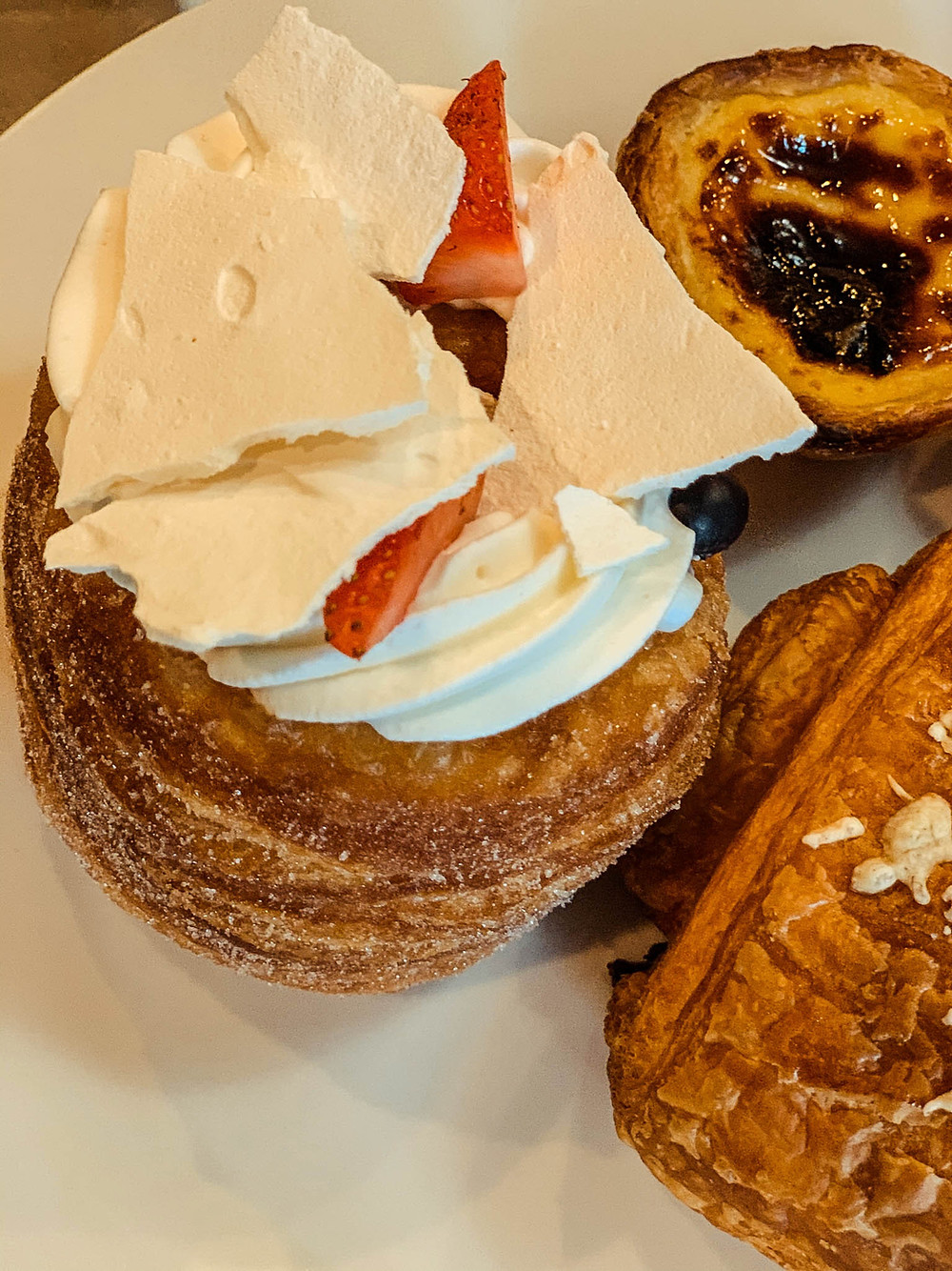 Jason Bakery's famous doughssant