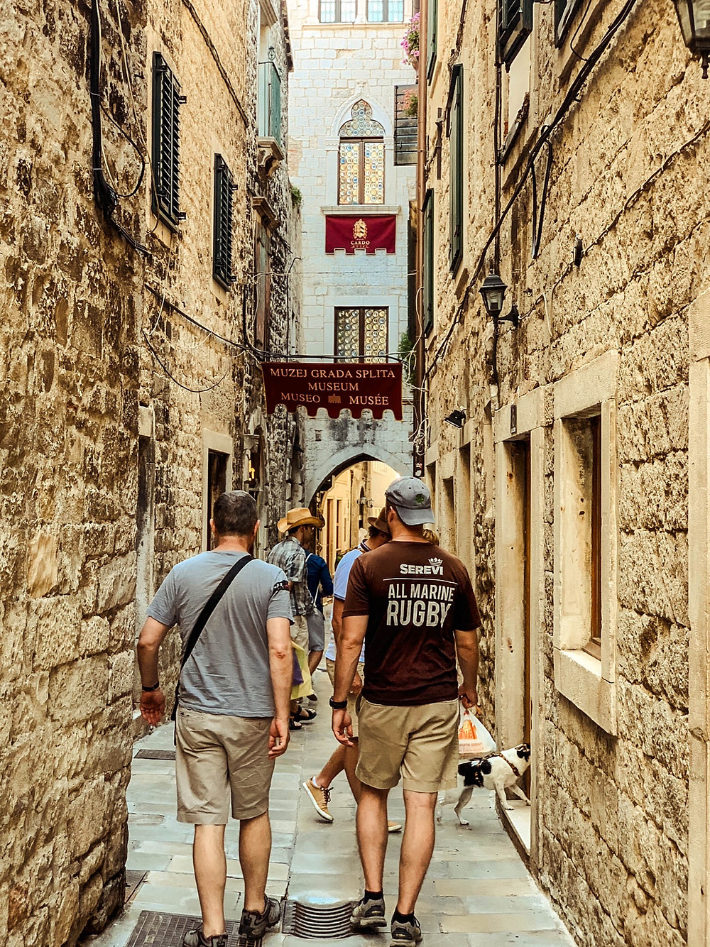 Strolling through the narrow alleys of Diocletian's Palace