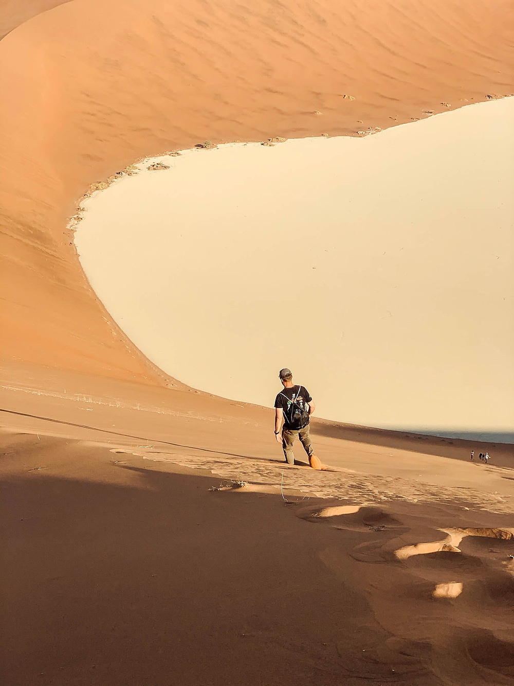 Running down Big Daddy into Deadvlei