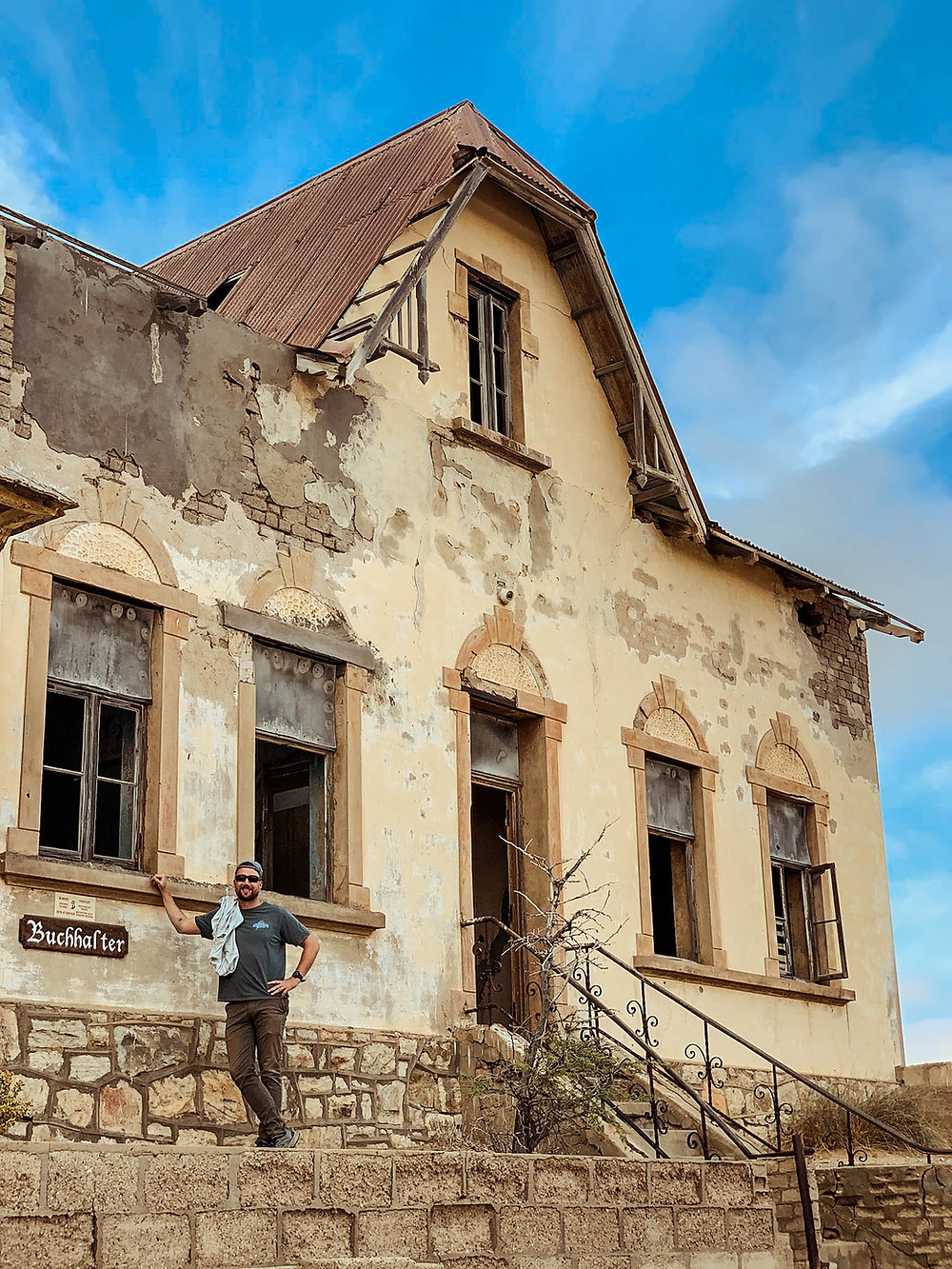 The accountant's house in Kolmanskop - not bad digs!