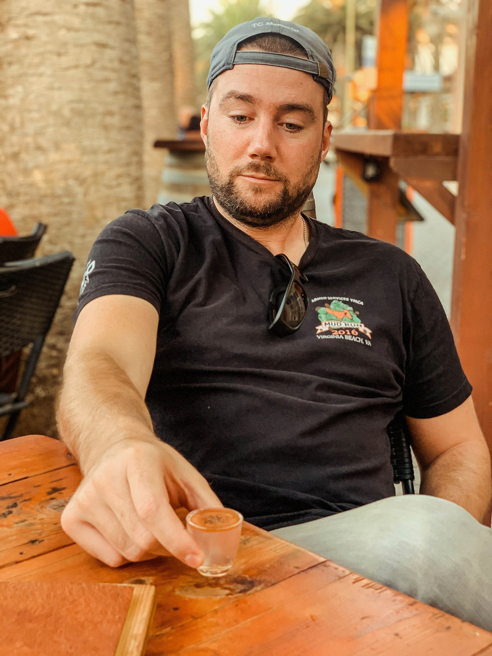 Contemplating life decisions over an "oyster"