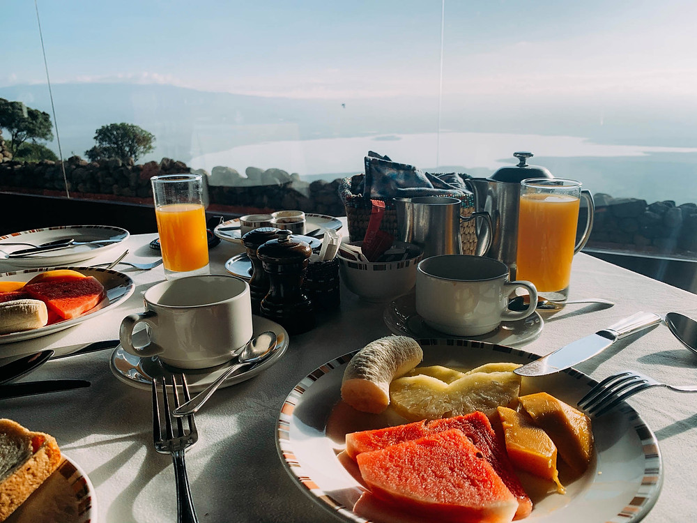 A Serena breakfast - incredible view over Ngorongoro!