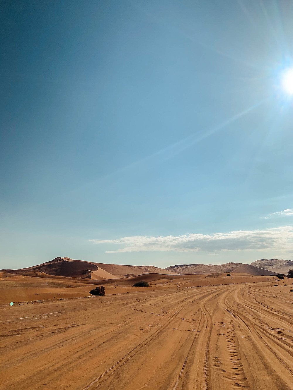 Driving to Sossusvlei - the final stretch