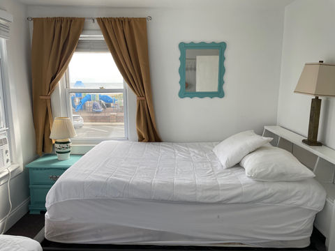 North facing bedroom - full bed