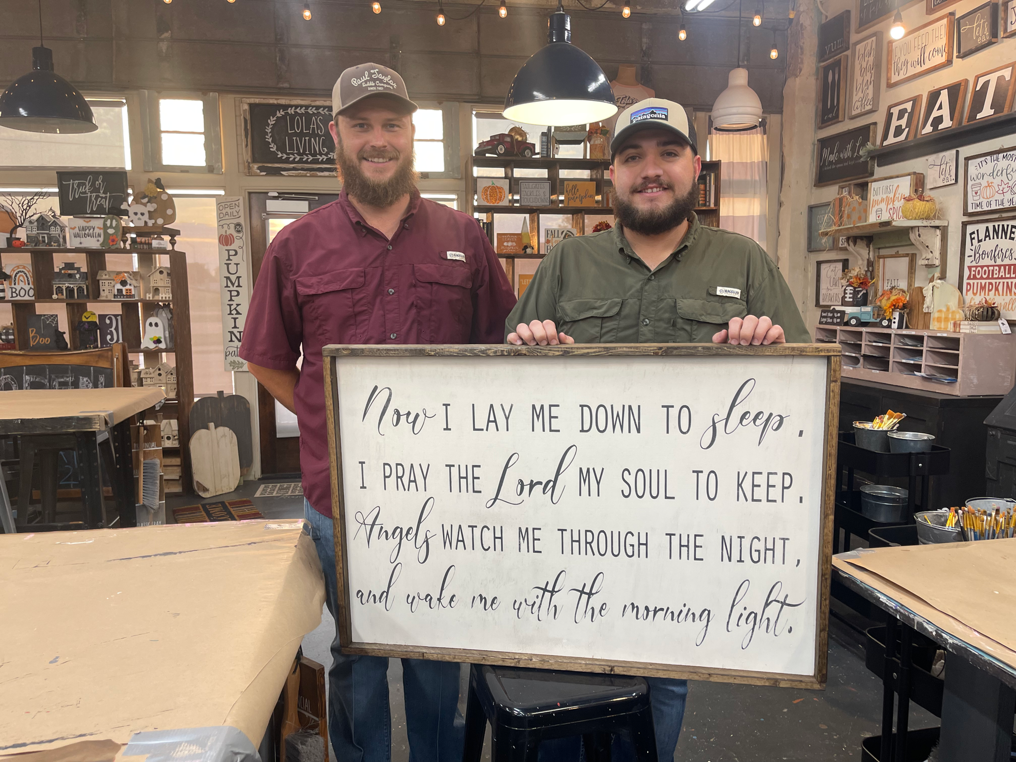 NOW I LAY ME DOWN TO SLEEP