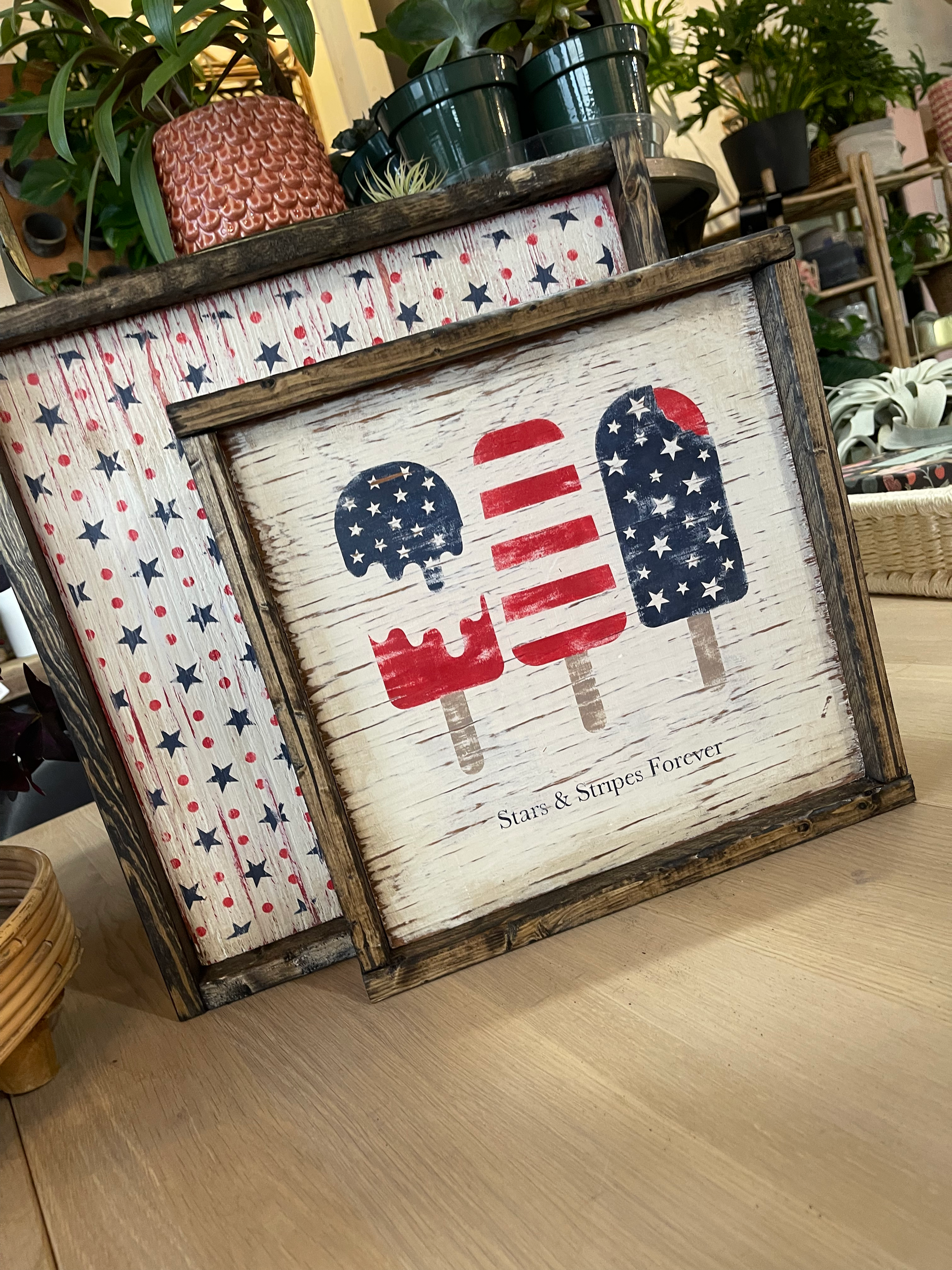 STARS & STRIPES ICE CREAM