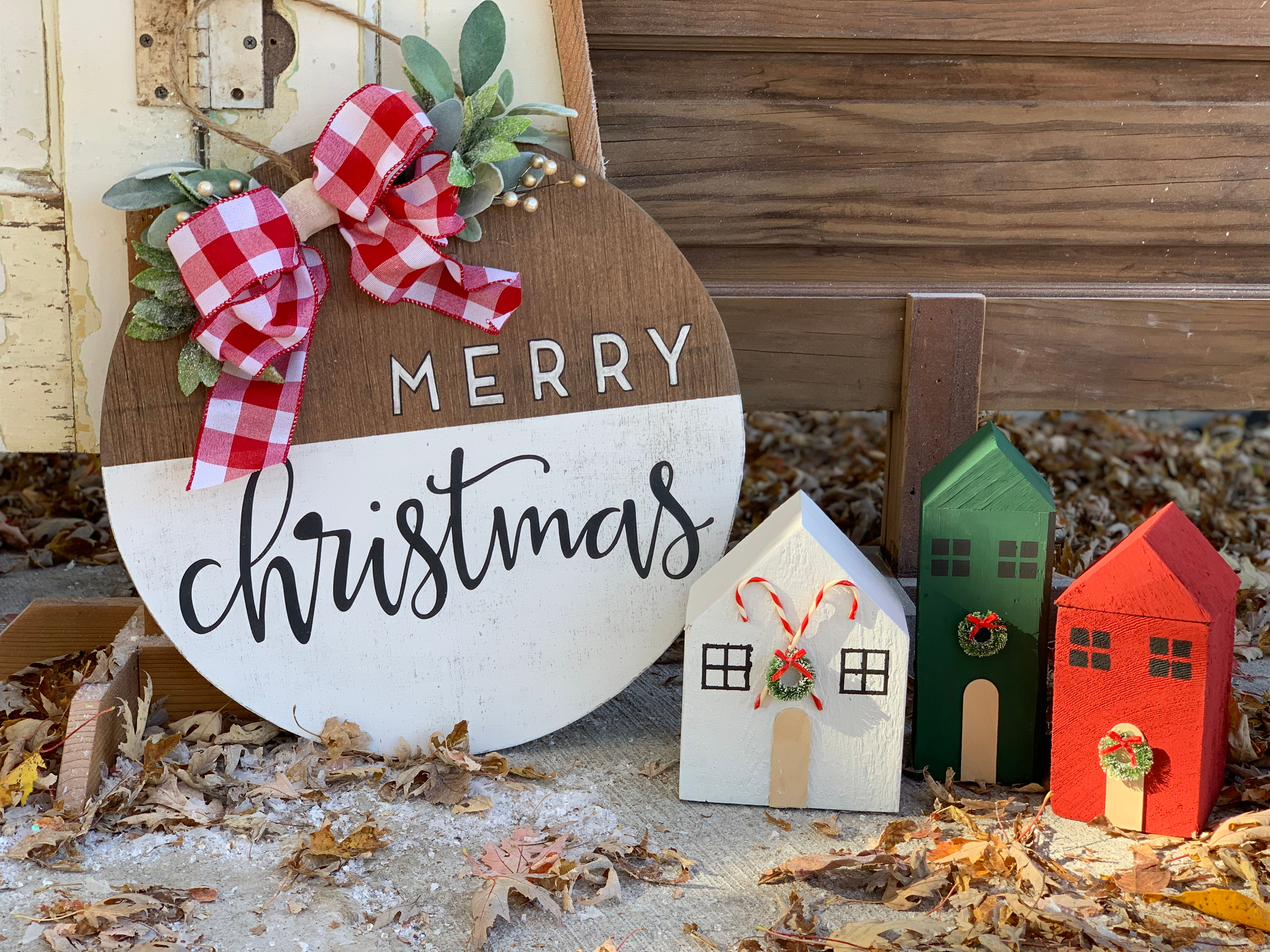 MERRY CHRISTMAS DOOR HANGER