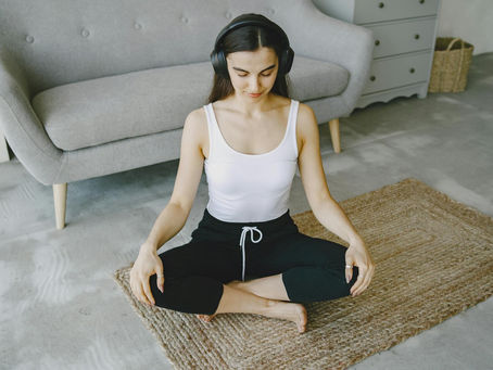 Unveiling the Symphony Within: Brain Waves and Meditation States
