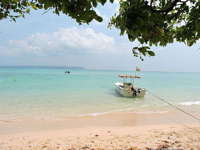 Bharatpur_beach,_Niel_Island,Andaman_Islands,_India