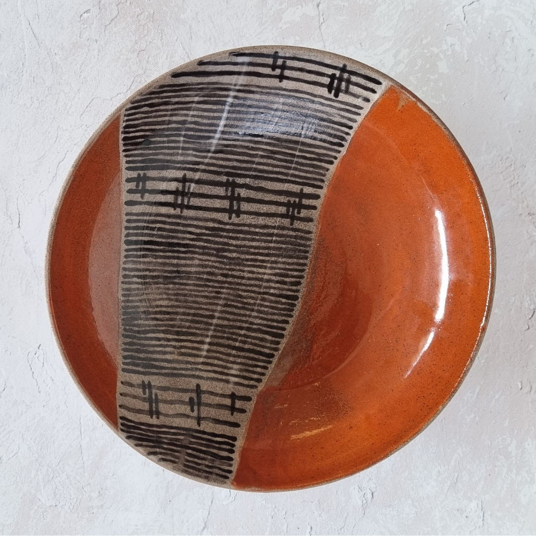 קערת הגשה בריק עם פסים