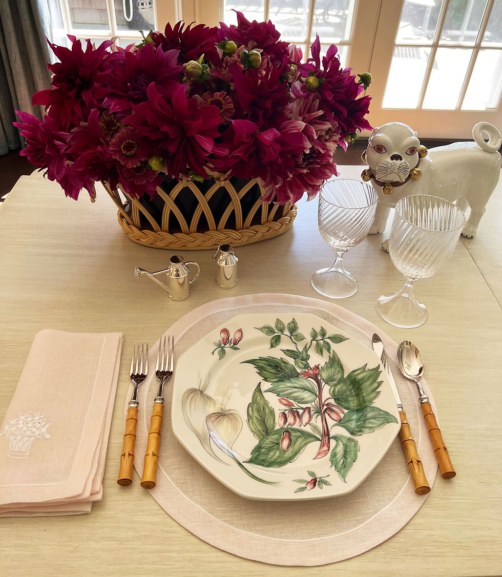 Thumbnail: Embroidered Napkin and Round Placemat Linen Set