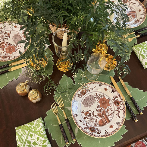 Everyday Elegance Party Plates