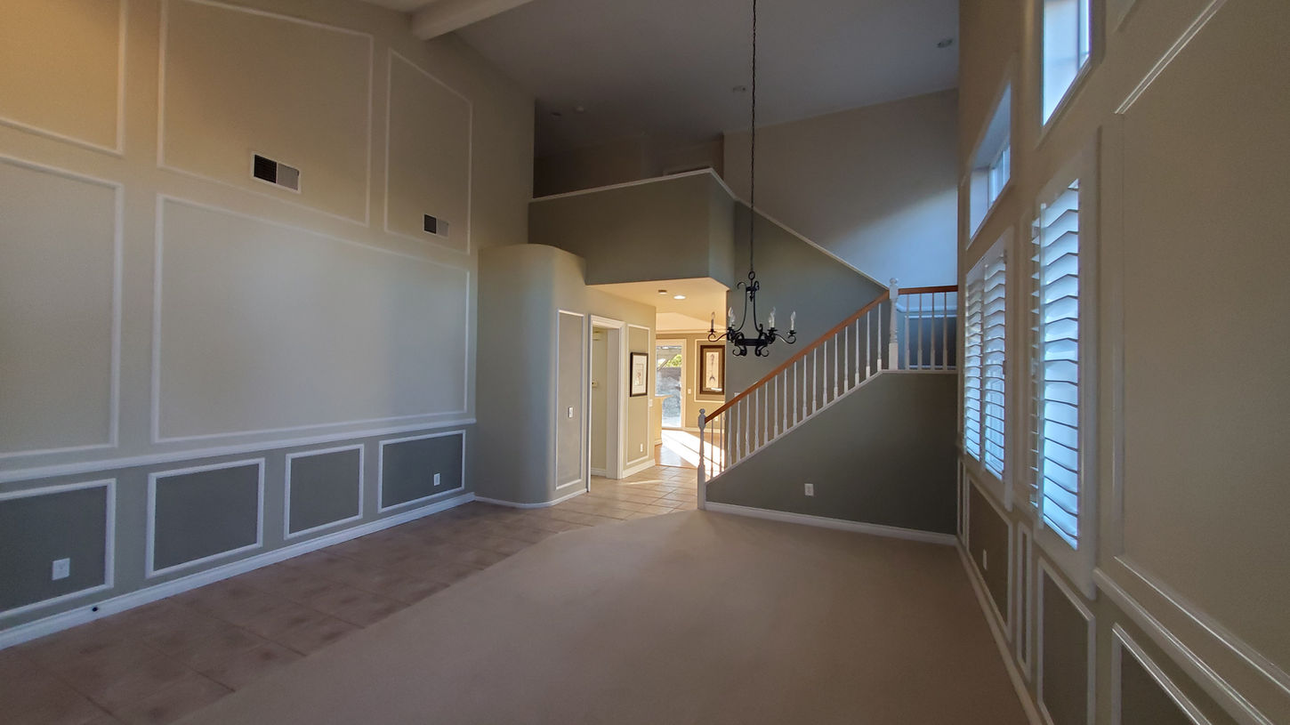 Living Room 2.jpg