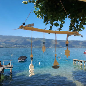 Marché de créateurs baie de Talloires