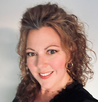 shari headshot (1).jpg