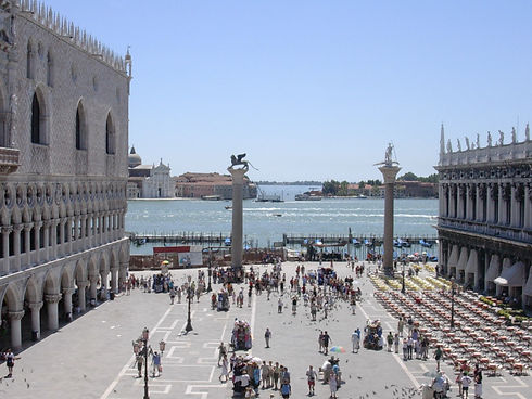 Venezia_piazza_s.Marco_2.jpeg
