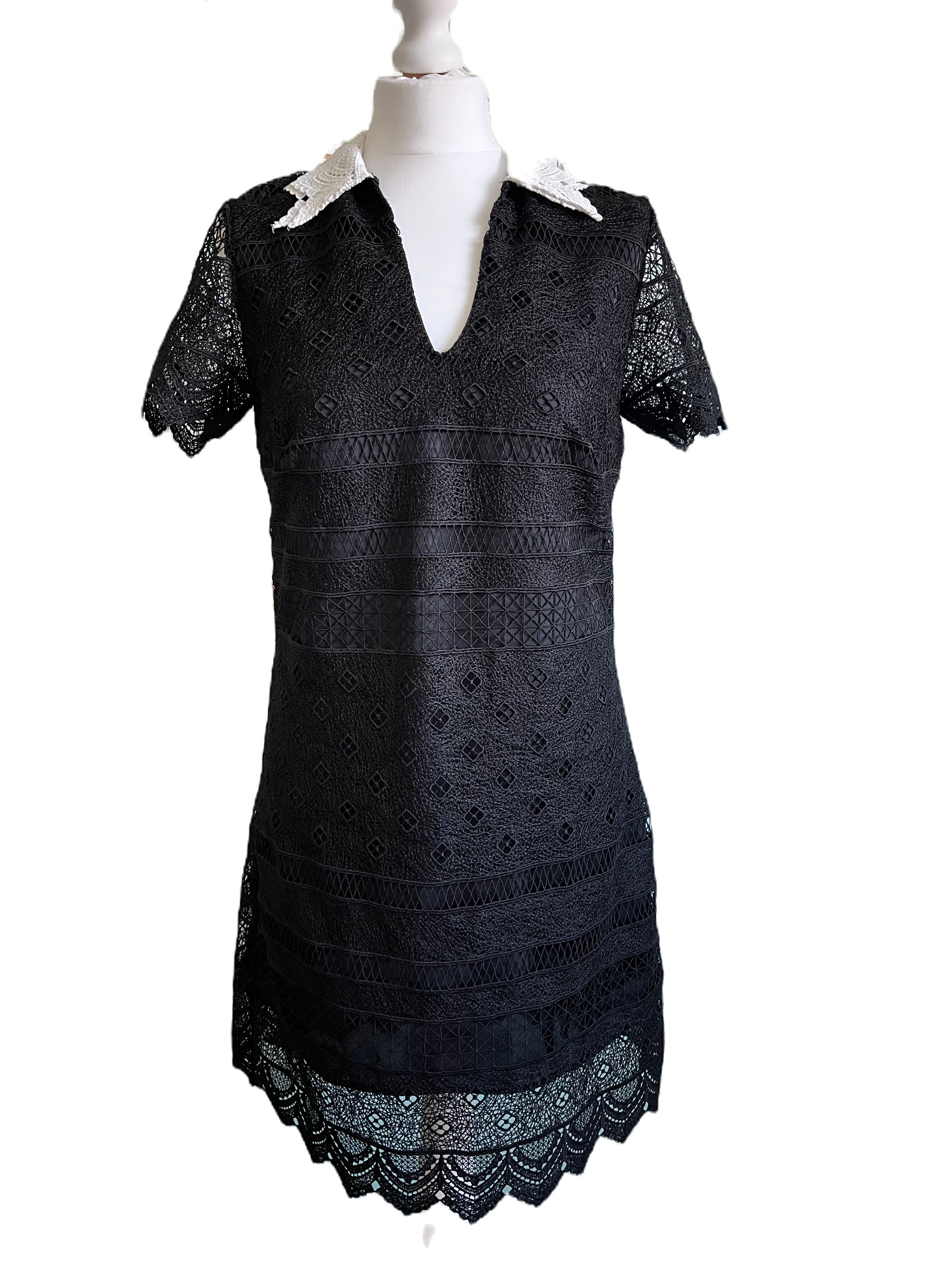 robe noire chic col blanc effet dentelle