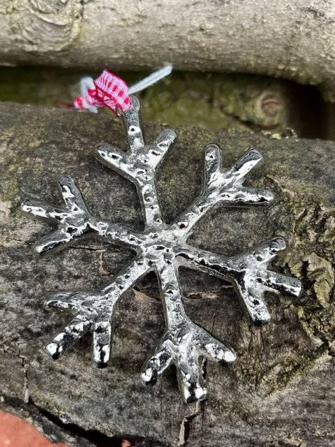 Thumbnail: Silver Metal Tree/Window Decorations 