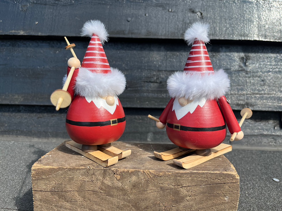 Thumbnail: Wooden Skiing Santa 