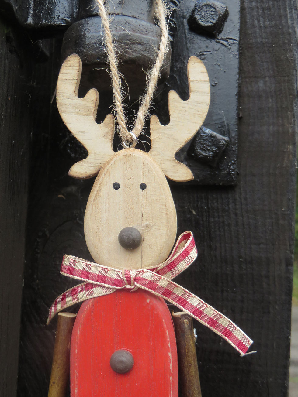 Thumbnail: Dangly Leg Reindeer