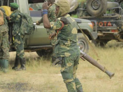 GUERRE A L'EST : ''Sur terrain des militaires sans munitions suffisantes, sans rations suffisantes''