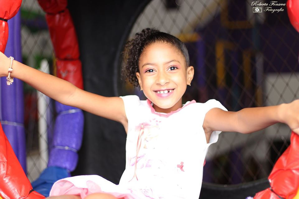 Sophia 7 anos