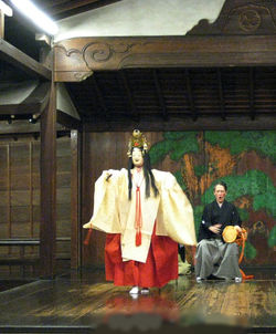 2018年自演会_181106_0201_edited