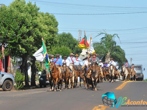 Tradicionalistas de 10 cidades participam da 19ª Cavalgada de Não-Me-Toque