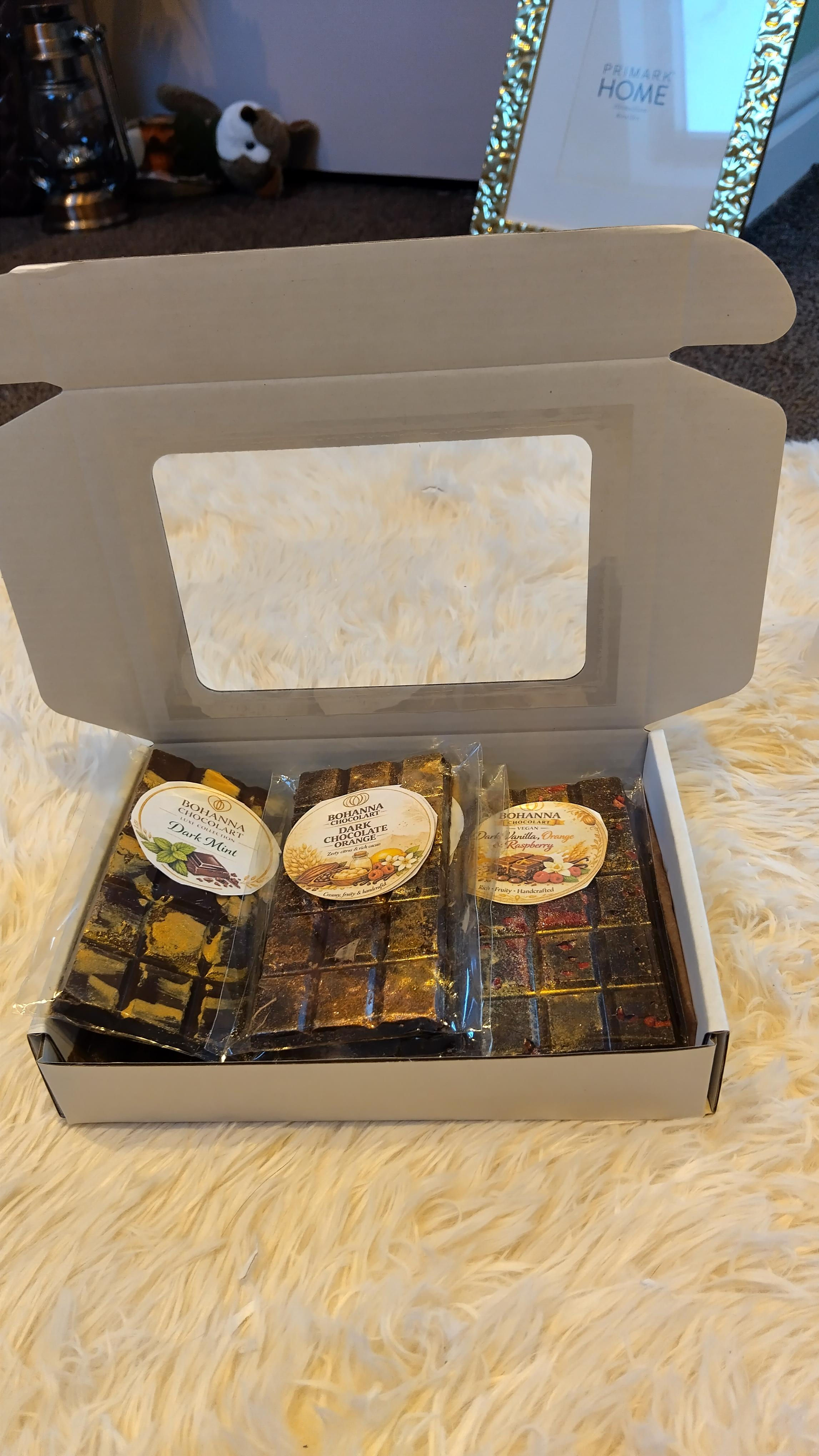 Vegan Dark chocolate set of 6 Bars 