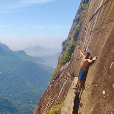 8 pedra gavea.jpeg